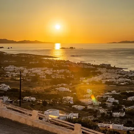 Golden Sunset 公寓